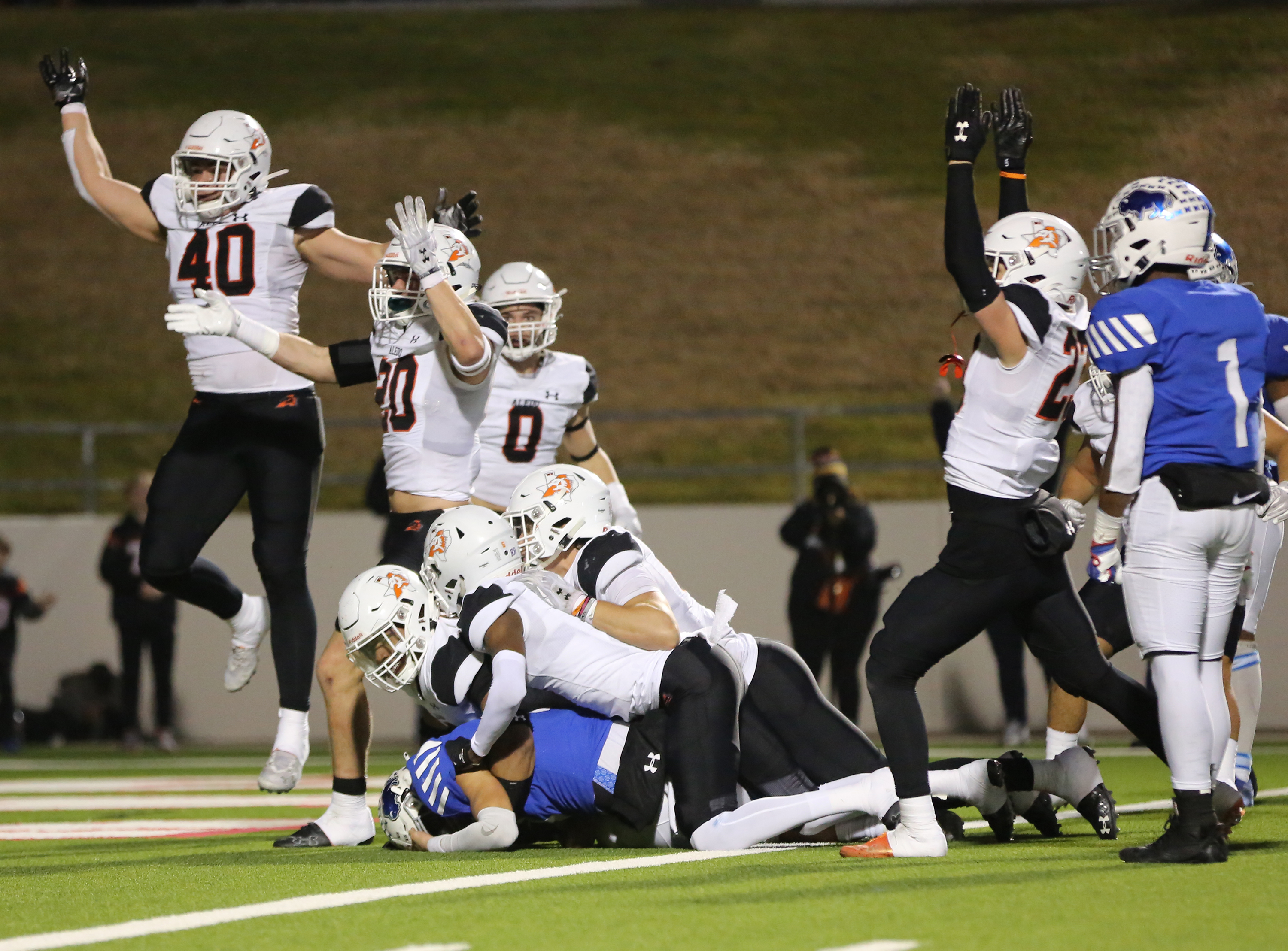 aledo midlothian texas uil football playoffs 2022 mclean20